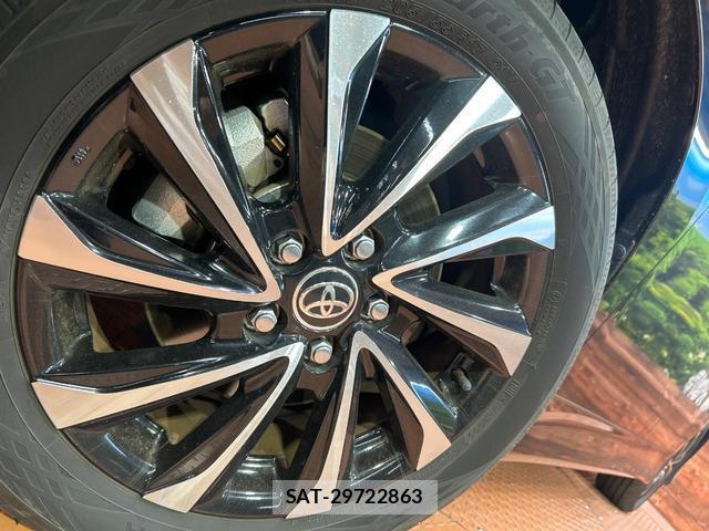 Toyota NOAH 2022-04 8550968-13