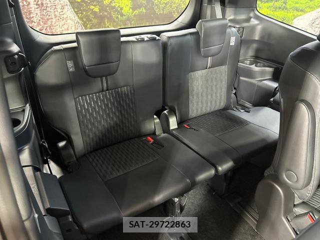 Toyota NOAH 2022-04 8550968-9