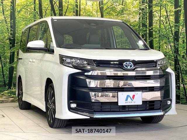 Toyota NOAH 2023-12 8551380-15