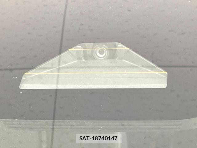 Toyota NOAH 2023-12 8551380-3
