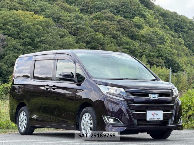 Toyota NOAH 2019-10 8551436-7