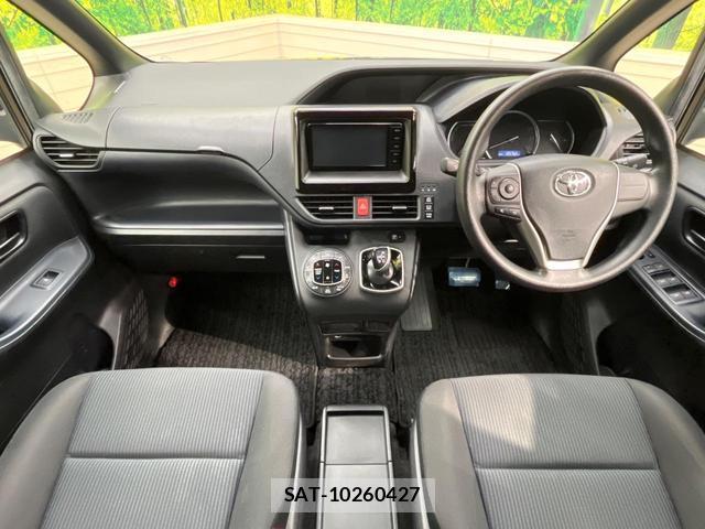 Toyota NOAH 2015-10 8551696-1