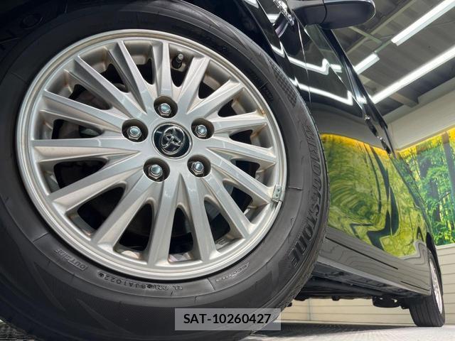Toyota NOAH 2015-10 8551696-13