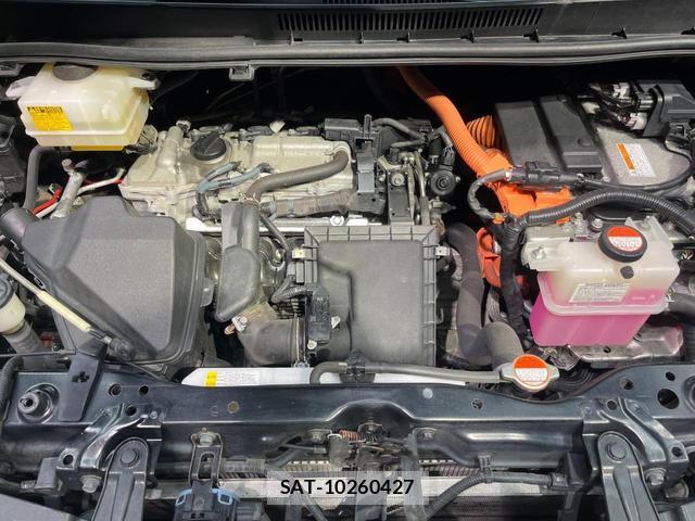 Toyota NOAH 2015-10 8551696-17