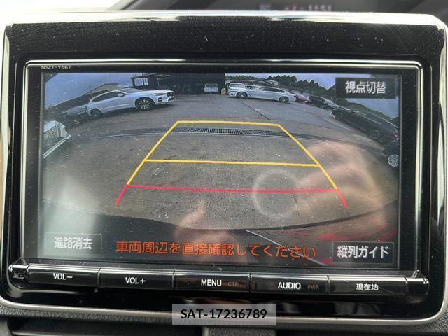 Toyota NOAH 2018-03 8552032-11