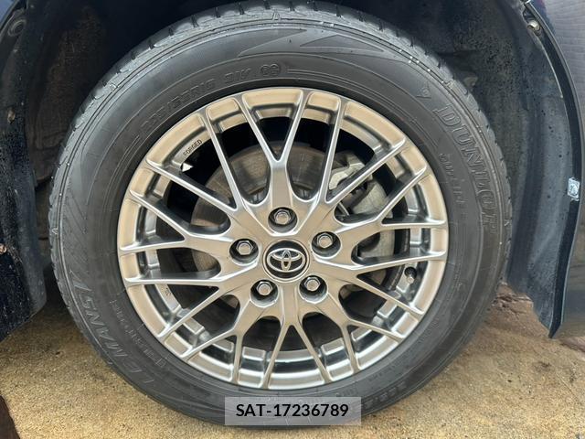 Toyota NOAH 2018-03 8552032-19