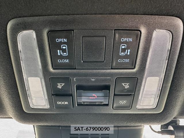 Toyota NOAH 2023-11 8552036-13