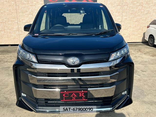 Toyota NOAH 2023-11 8552036-3