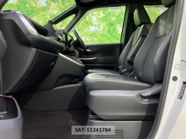 Toyota NOAH 2024-11 8552423-6