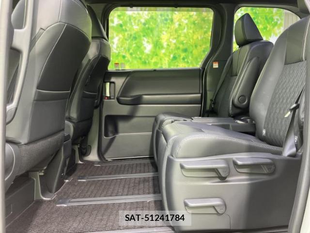 Toyota NOAH 2024-11 8552423-7