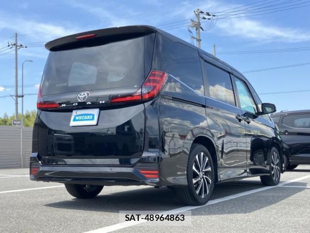 Toyota NOAH 2024-11 8552694-2