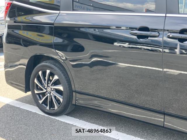 Toyota NOAH 2024-11 8552694-4