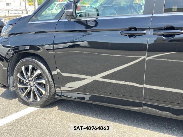 Toyota NOAH 2024-11 8552694-5