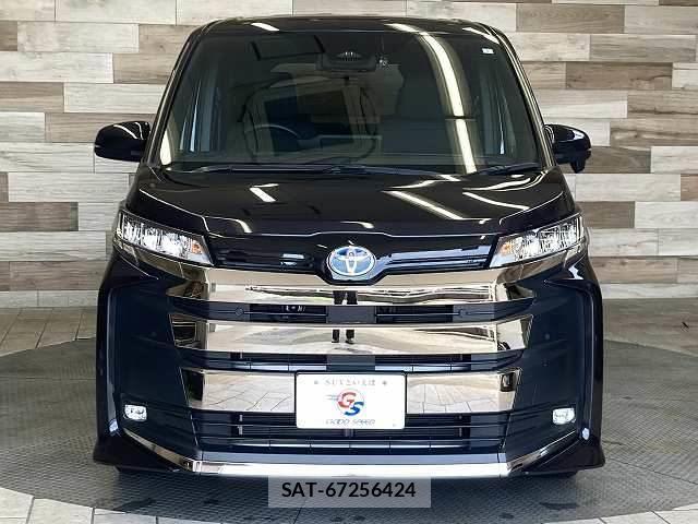 Toyota NOAH 2023-04 8552721-14