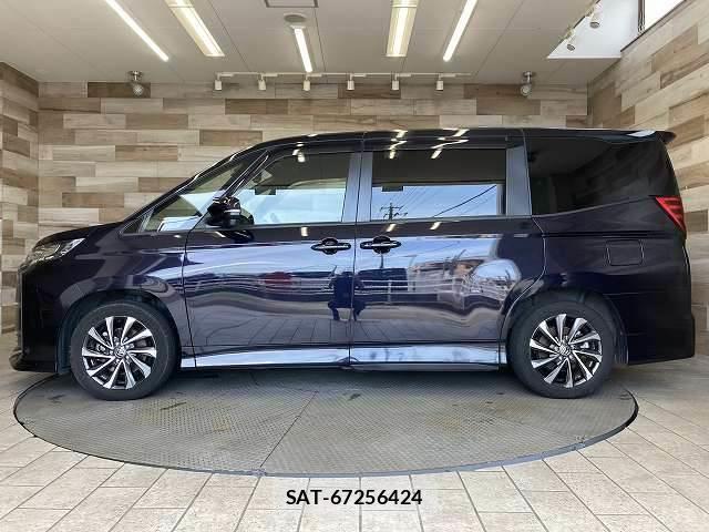 Toyota NOAH 2023-04 8552721-16