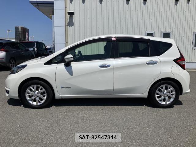 Nissan NOTE 2017-03 8545719-1