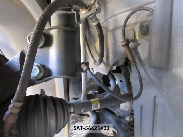 Nissan NOTE 2015-07 8545750-17