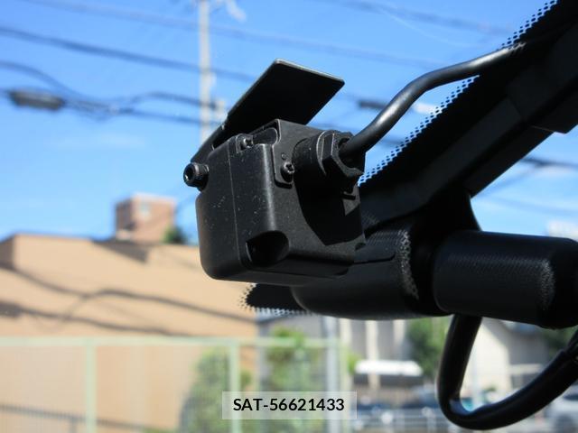 Nissan NOTE 2015-07 8545750-7