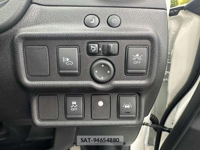 Nissan NOTE 2019-03 8546123-15