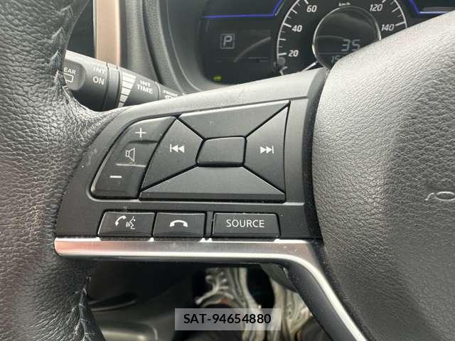 Nissan NOTE 2019-03 8546123-16