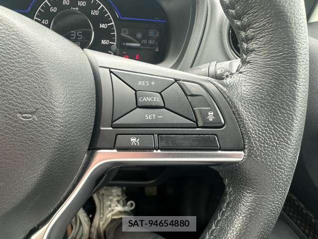 Nissan NOTE 2019-03 8546123-17