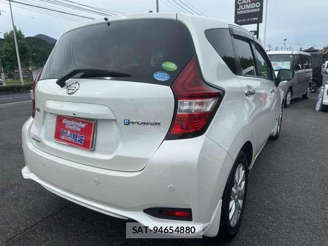 Nissan NOTE 2019-03 8546123-4