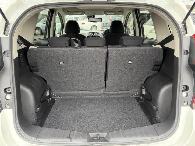 Nissan NOTE 2017-04 8546479-7