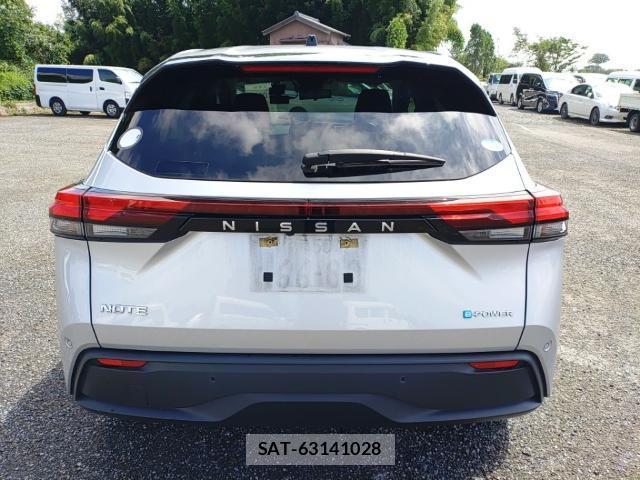 Nissan NOTE 2021-08 8546528-1