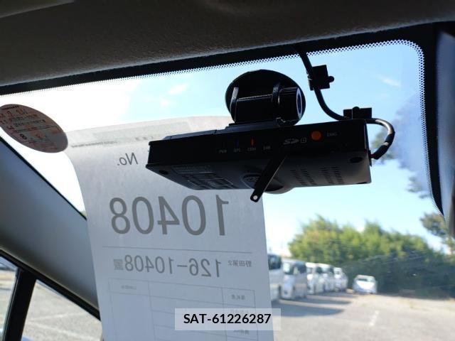 Nissan NOTE 2021-08 8546530-16