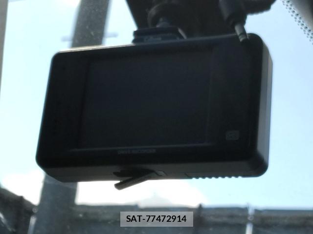 Nissan NOTE 2017-07 8546552-16