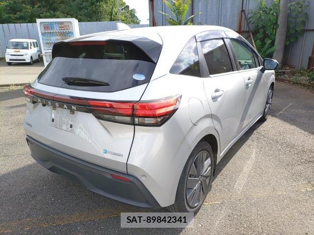 Nissan NOTE 2021-07 8546558-4