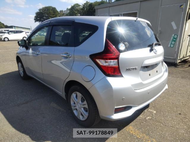 Nissan NOTE 2019-07 8546560-5