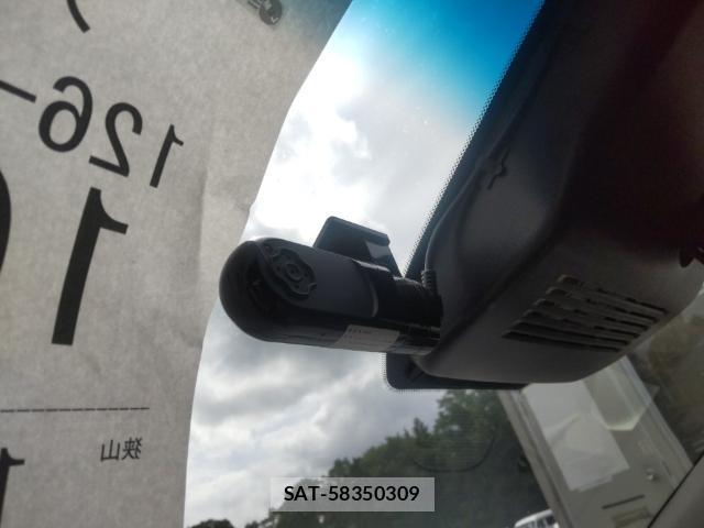 Nissan NOTE 2021-08 8546580-16