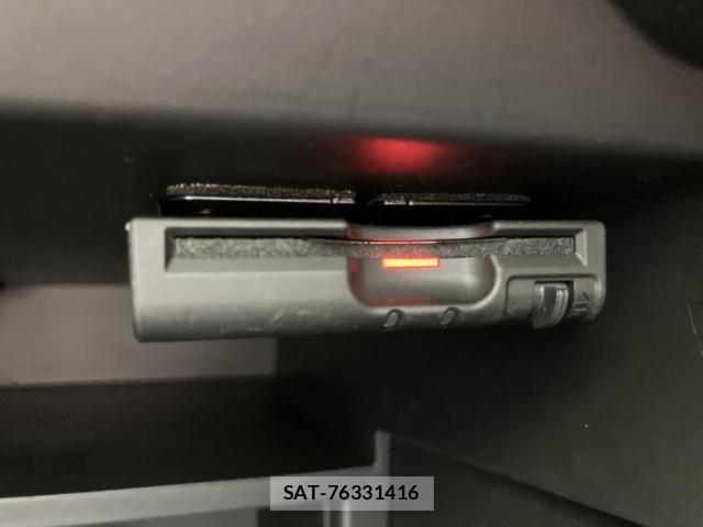 Nissan NOTE 2016-08 8546813-16