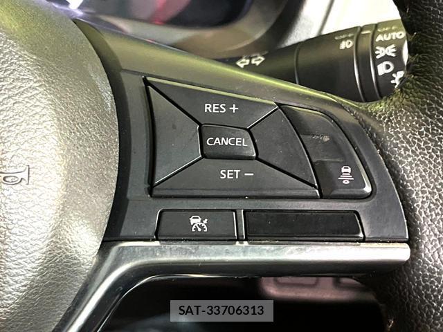 Nissan NOTE 2019-03 8546832-5