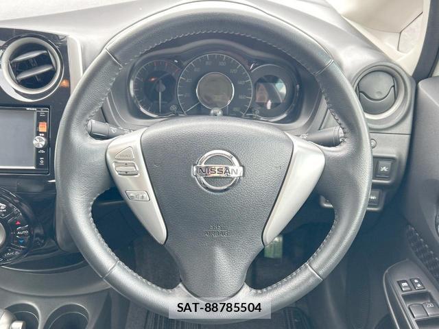 Nissan NOTE 2015-03 8546875-13