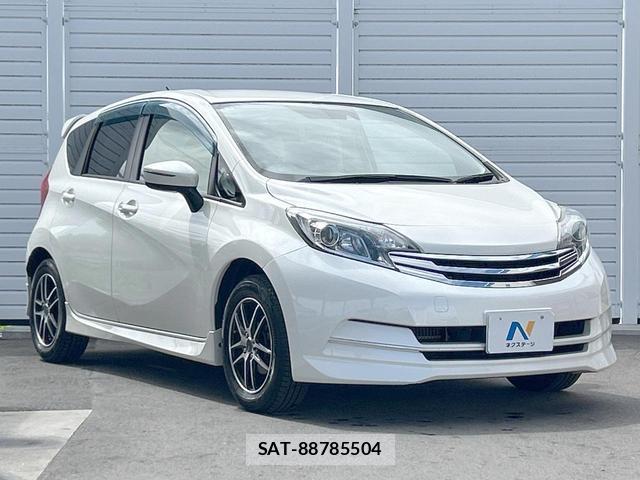 Nissan NOTE 2015-03 8546875-17