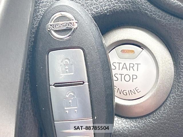 Nissan NOTE 2015-03 8546875-6