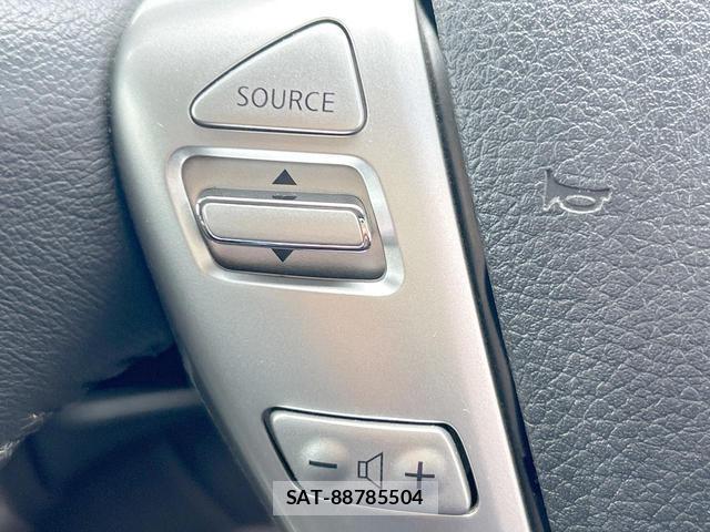 Nissan NOTE 2015-03 8546875-8