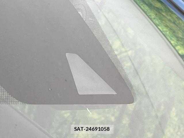 Nissan NOTE 2018-08 8547703-4