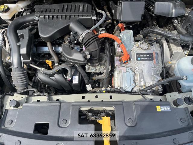 Nissan NOTE 2022-08 8547967-17