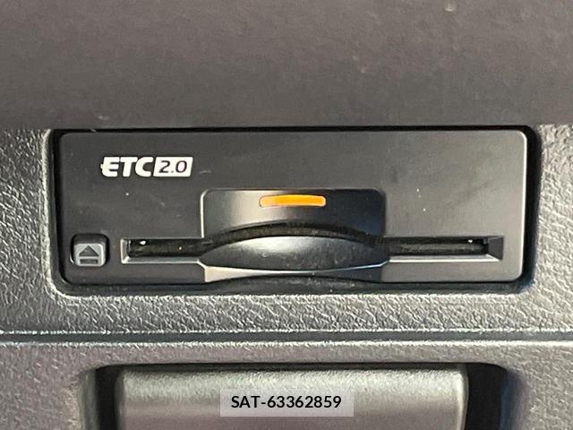 Nissan NOTE 2022-08 8547967-6