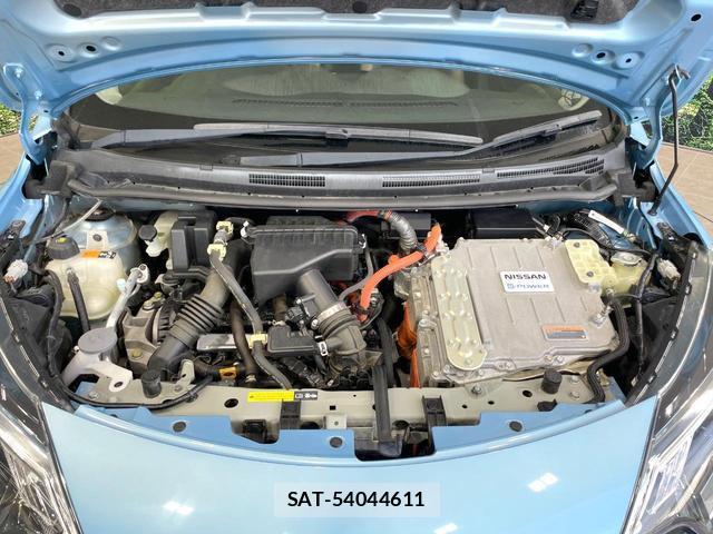 Nissan NOTE 2018-01 8548423-17