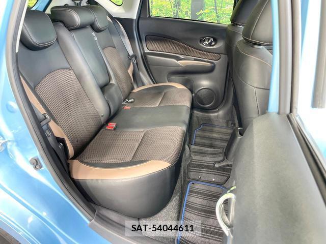 Nissan NOTE 2018-01 8548423-8