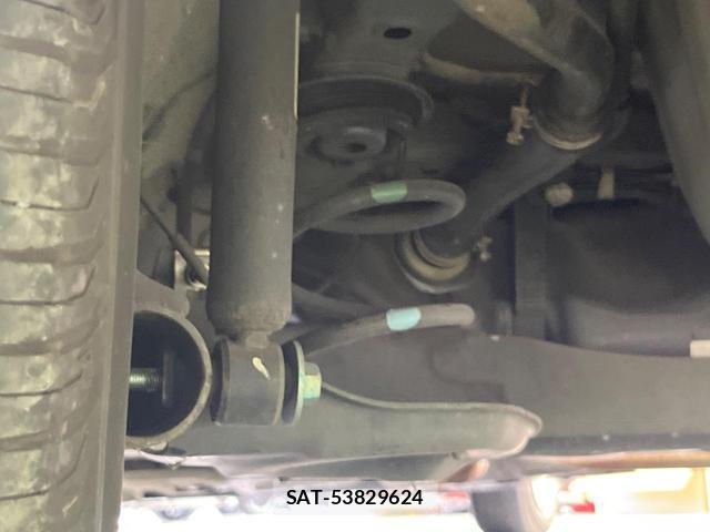 Nissan NOTE 2015-07 8548582-19