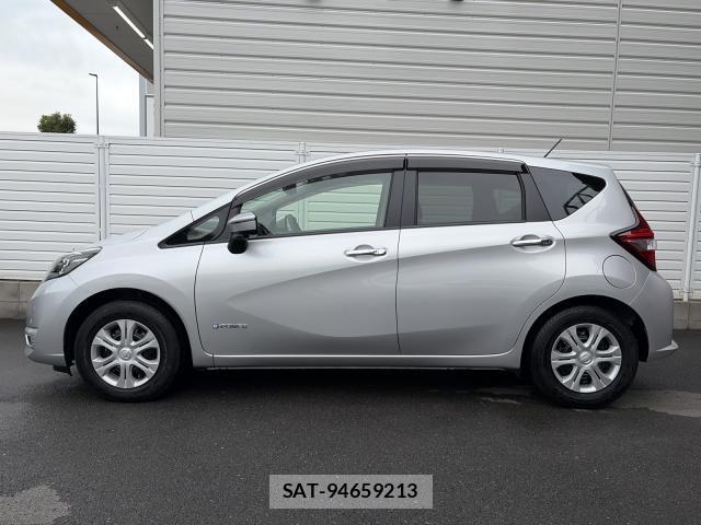 Nissan NOTE 2017-07 8548755-13