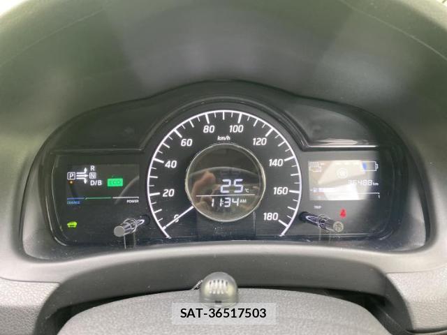 Nissan NOTE 2017-12 8549601-13