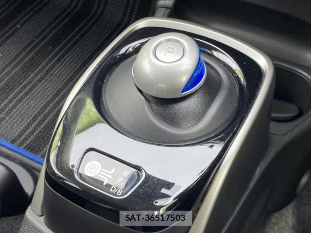 Nissan NOTE 2017-12 8549601-17
