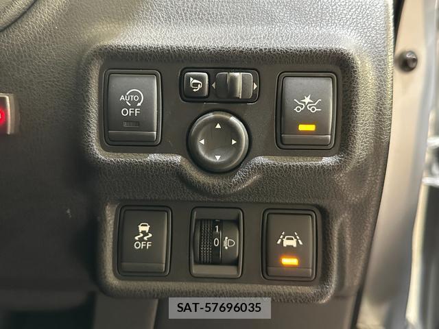 Nissan NOTE 2016-03 8549809-3