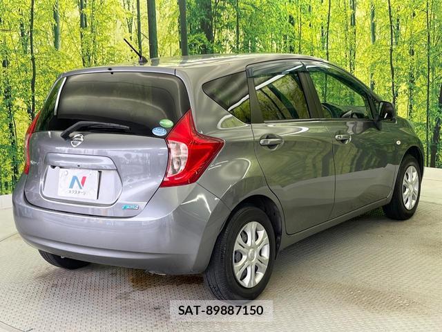 Nissan NOTE 2012-11 8549813-17